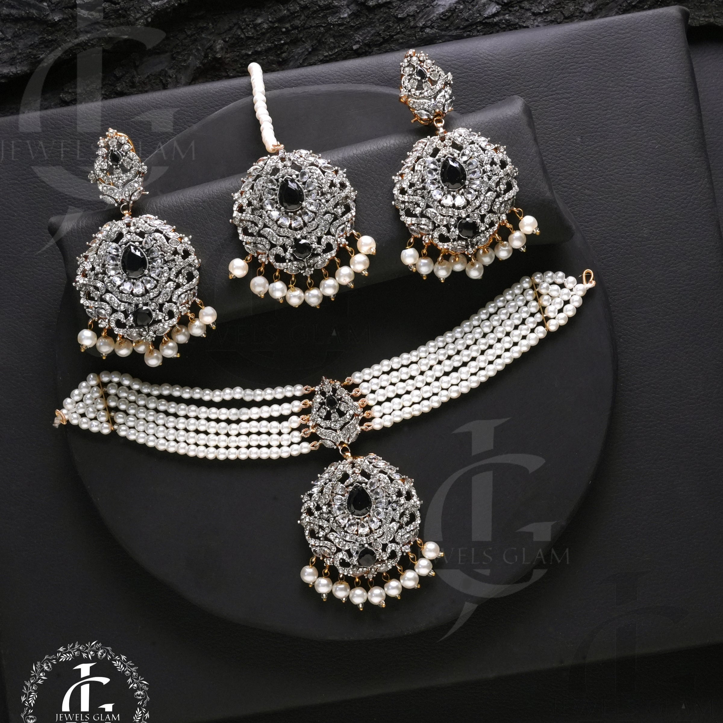 Studded Zircon Choker Set