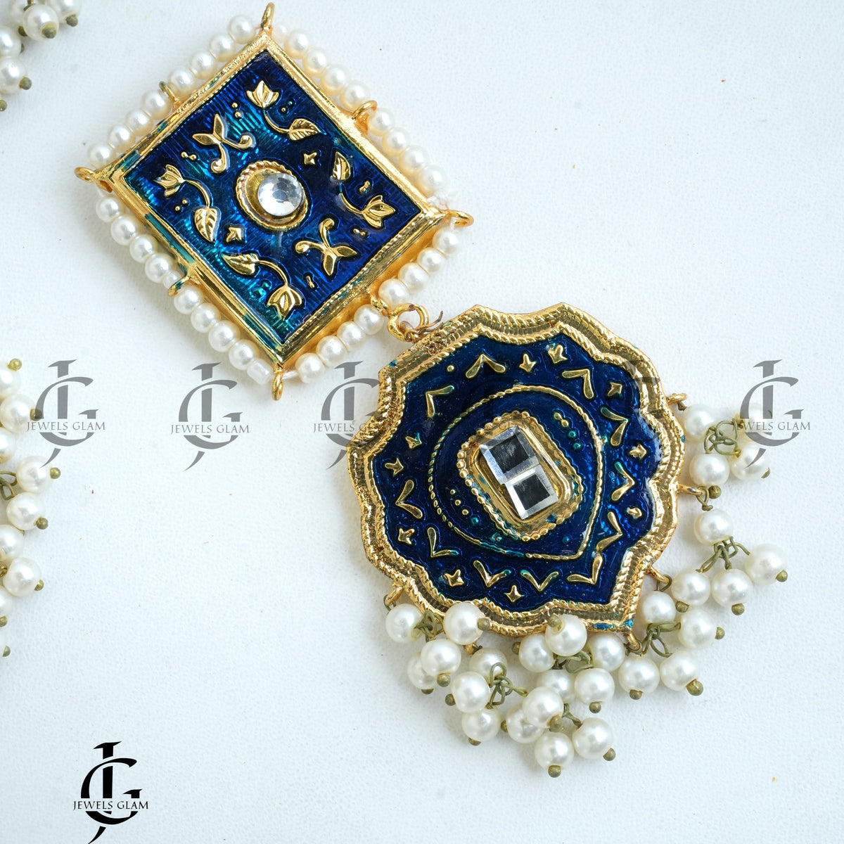 Thapa Kundan with Minakari Chockers Sets