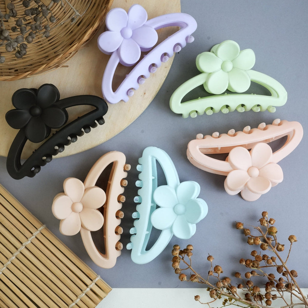 Floral Matte Hair Claw Clips in Pastel Hues