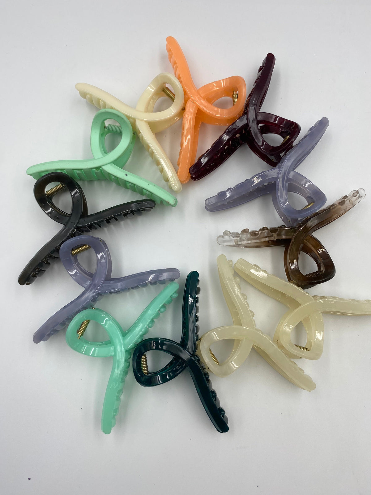 Sleek Infinity Hair Claw Collection